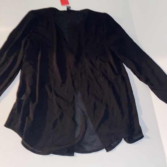 Forever 21 Double Pocket Sheer Chiffon Button Long Sleeve Blouse in Small - Picture 8 of 8